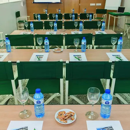 Agora Hotel 2*