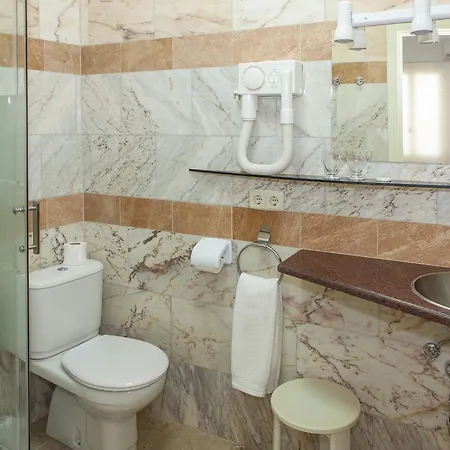 Agora El Port De La Selva